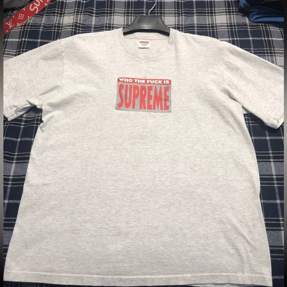 Supreme - Picture 2 of 7